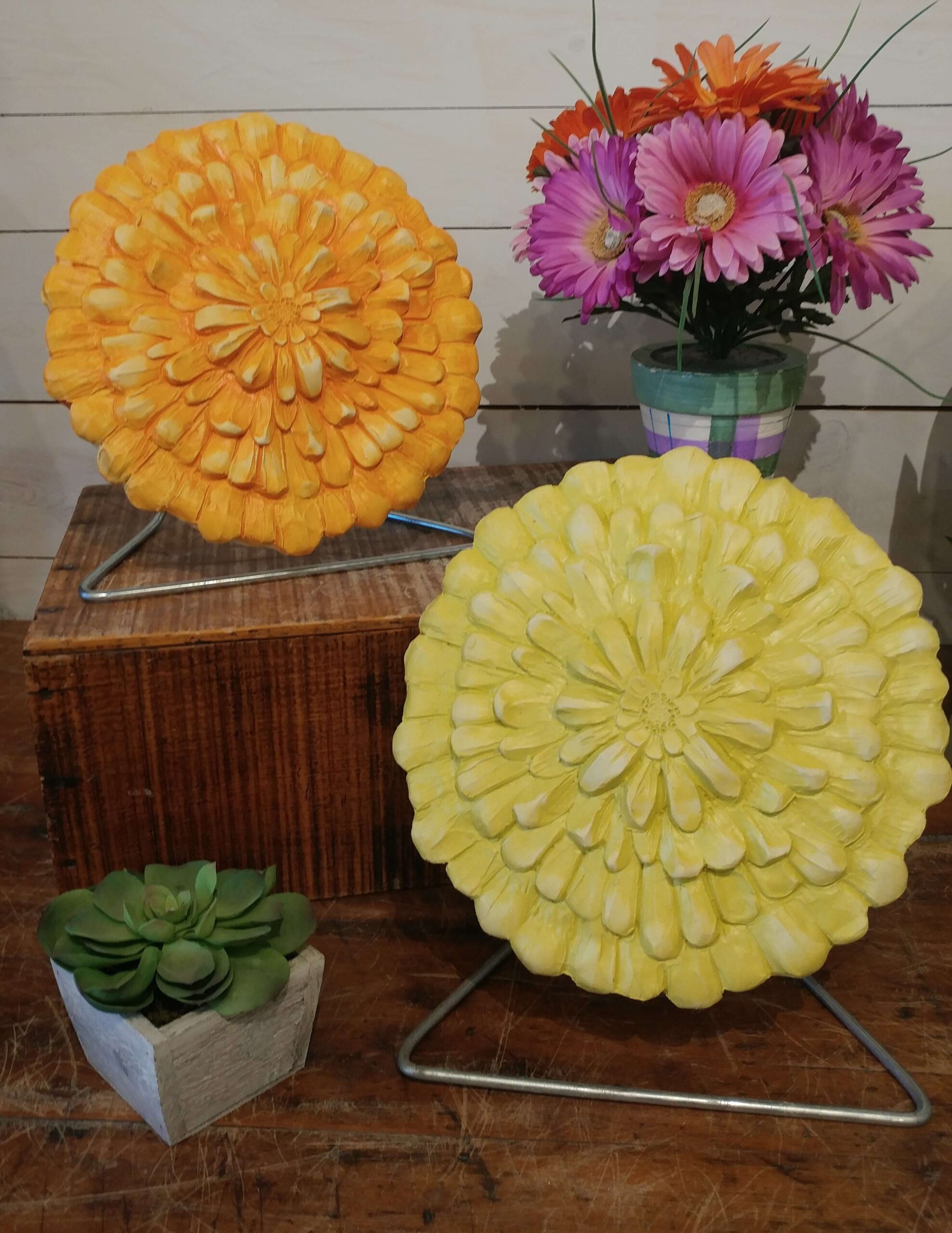 Top Blooms for Mom Isabel Bloom