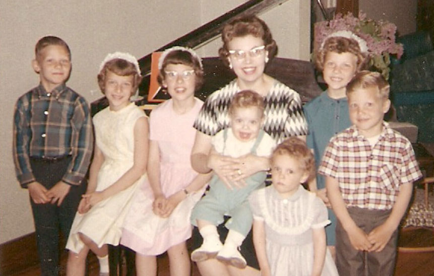 Donna with her mother and siblings.