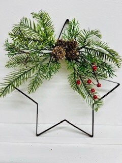 Wreath-Star Pine