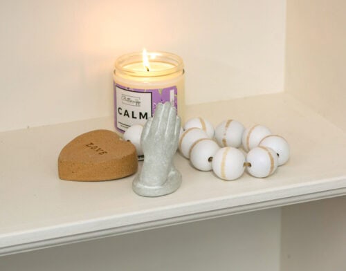 praying hands display