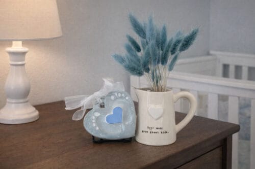 Tiny Toes Heart blue in simple nursery
