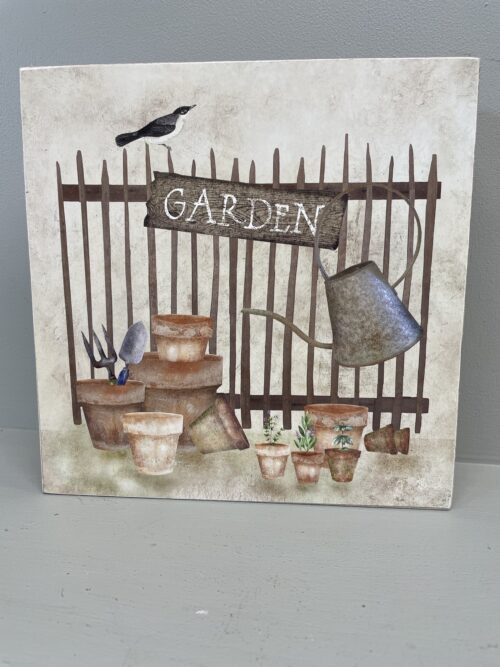 Box Sign - Fence